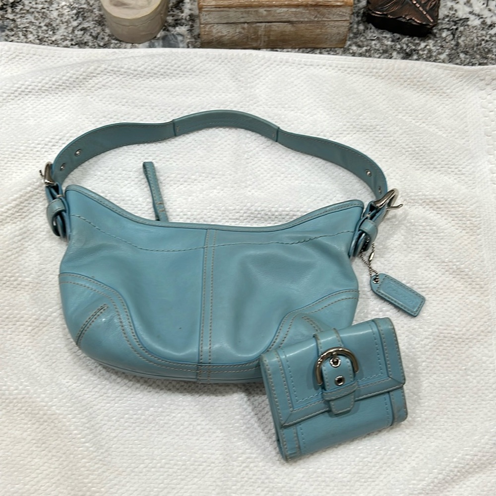 Coach purse and wallet